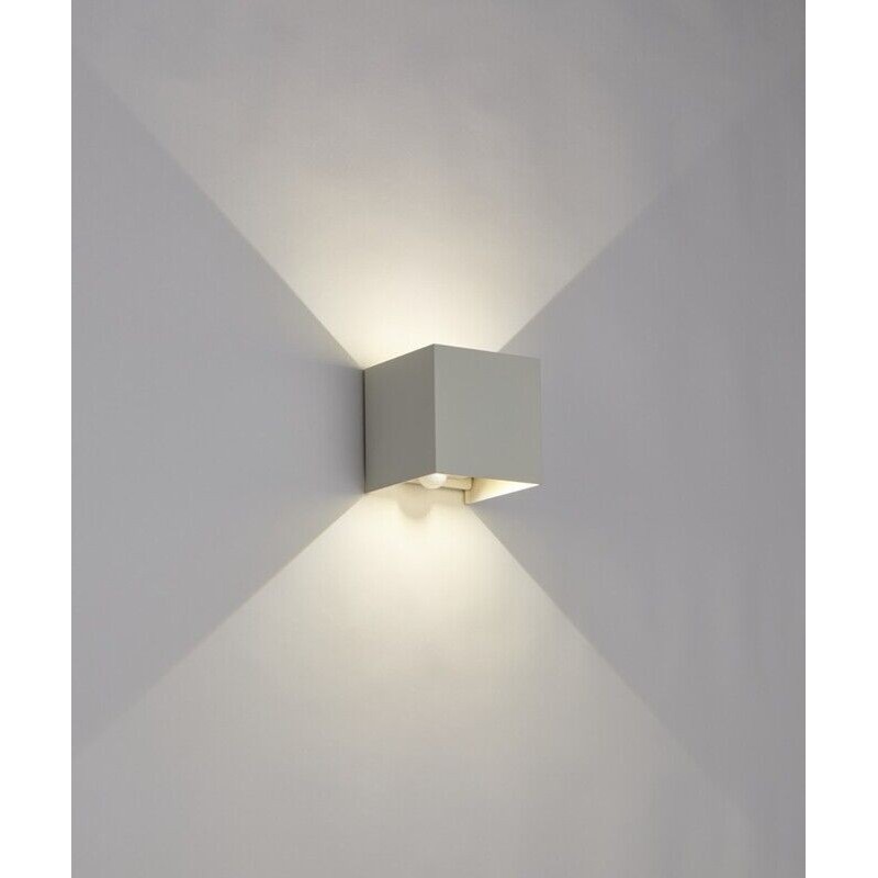Aplique LED MLUX Cubo C/ SENSOR Cinza Claro 6000K 10W IP65